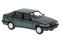 Brekina PCX870786 H0 Alfa Romeo 75 dunkelgrün