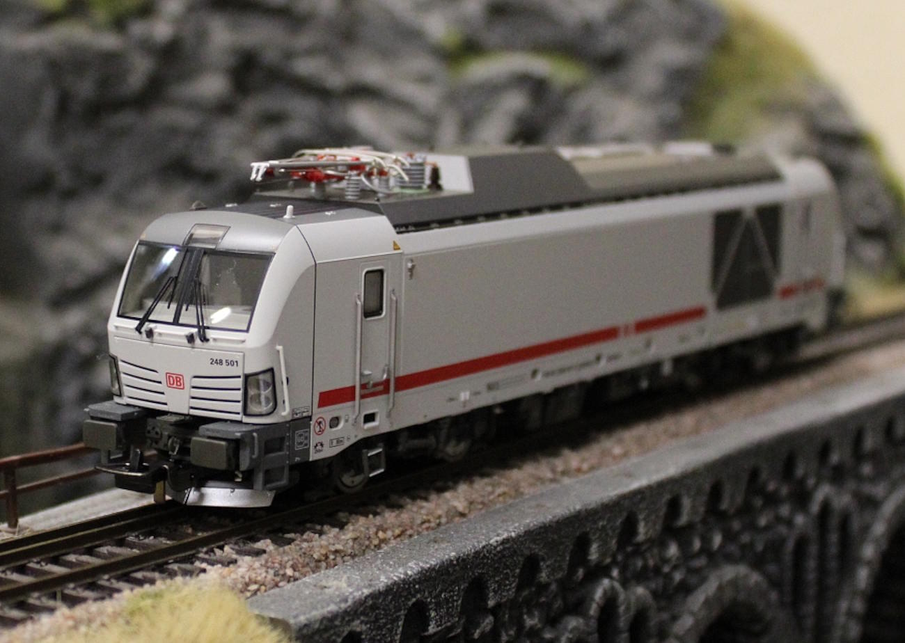 Piko 52115 Zweikraftlok "dual mode" BR 248 IC DB AG VI