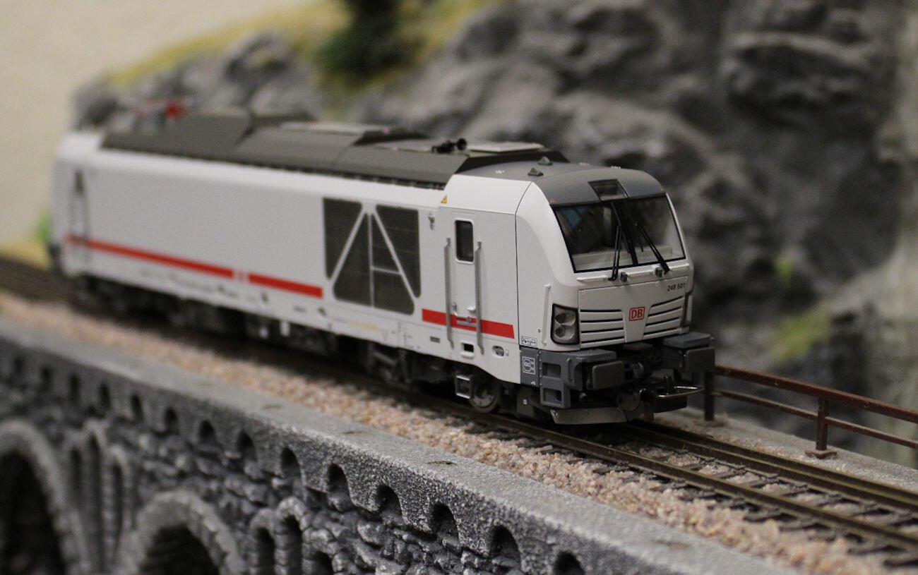 Piko 52115 Zweikraftlok "dual mode" BR 248 IC DB AG VI