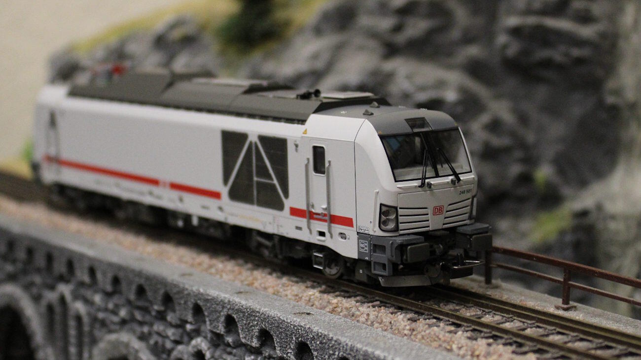 Piko 52116 Zweikraftlok "dual mode" BR 248 IC DB AG - Sound Version