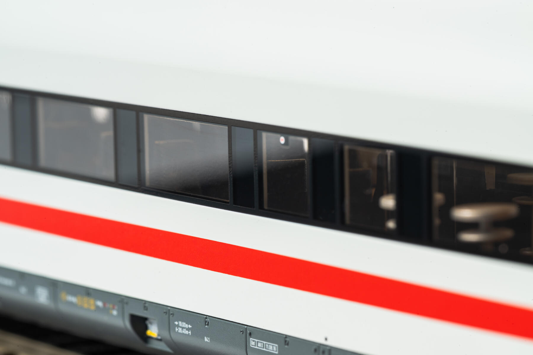 Piko 28351 H0 4er Set Personenwagen Metropolitan DB AG VI