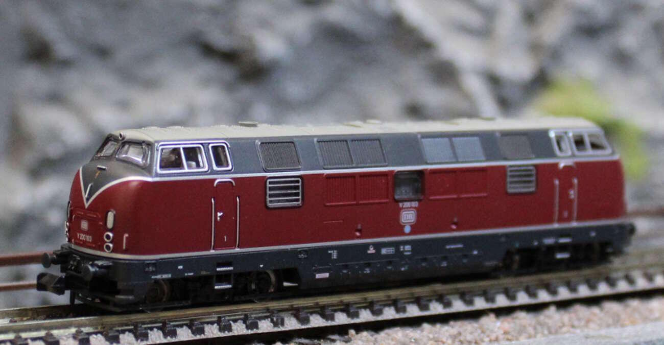 Piko 40510 N Diesellokomotive BR V200.1 DB III