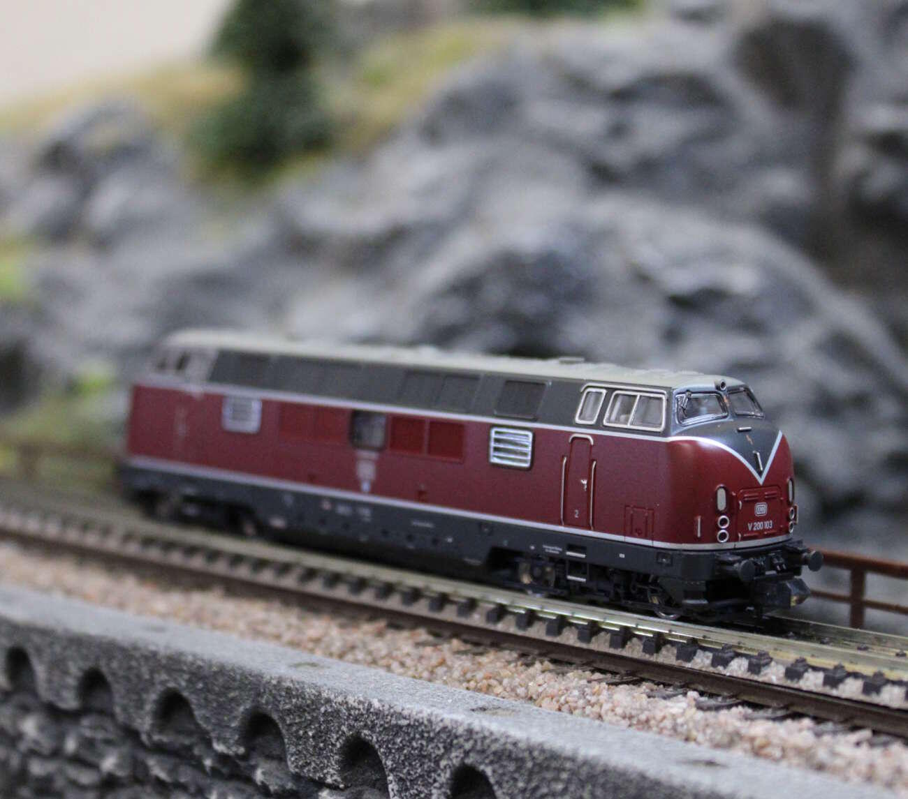 Piko 40510 N Diesellokomotive BR V200.1 DB III