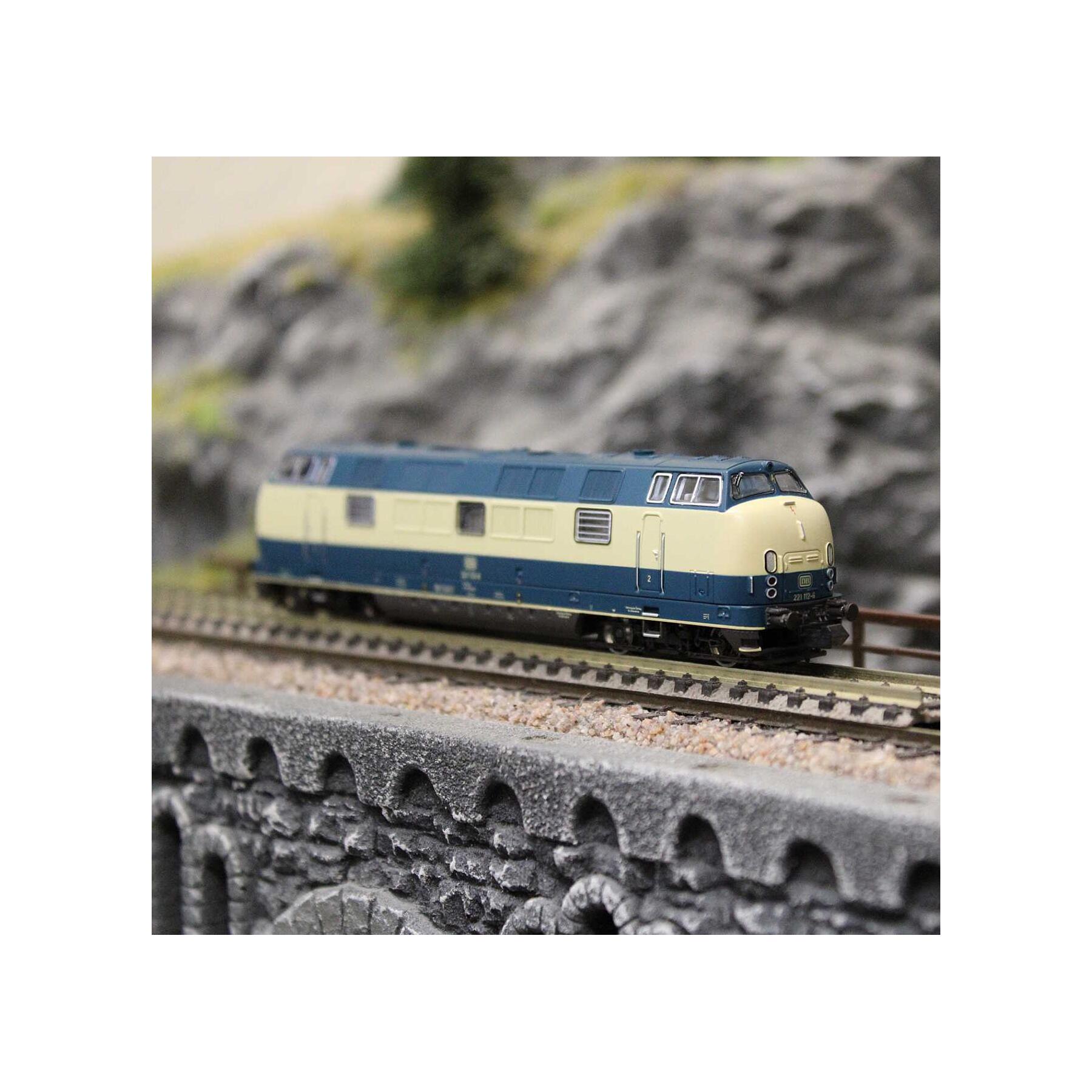 Piko 40512 N Diesellokomotive BR 221 DB IV