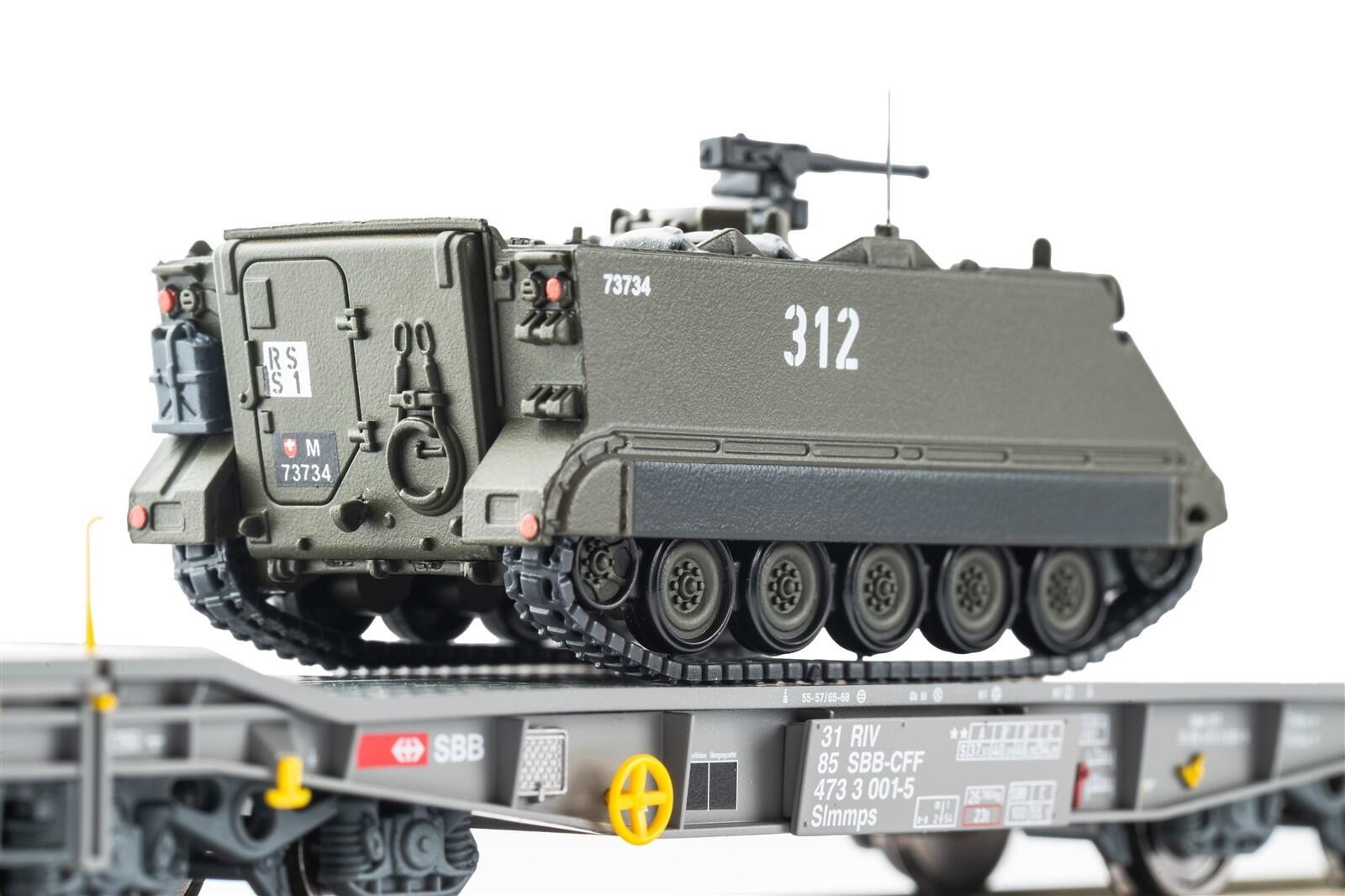 Piko 96280 H0 Panzertransportwagen Slmmnps mit M113 Schützenpanzer SBB-CFF V
