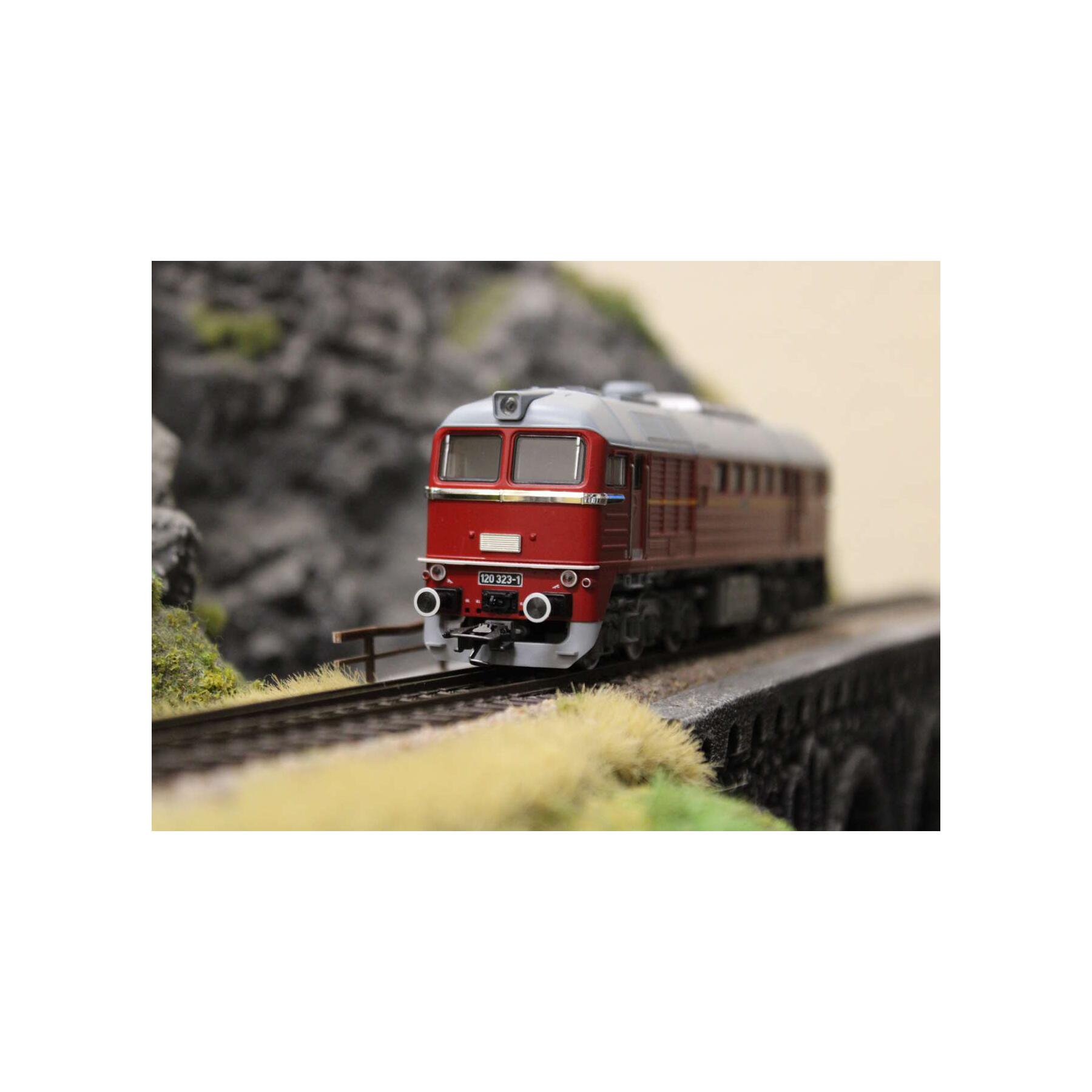 Trix 25203 H0 Diesellokomotive BR 120 DR - Sound Version
