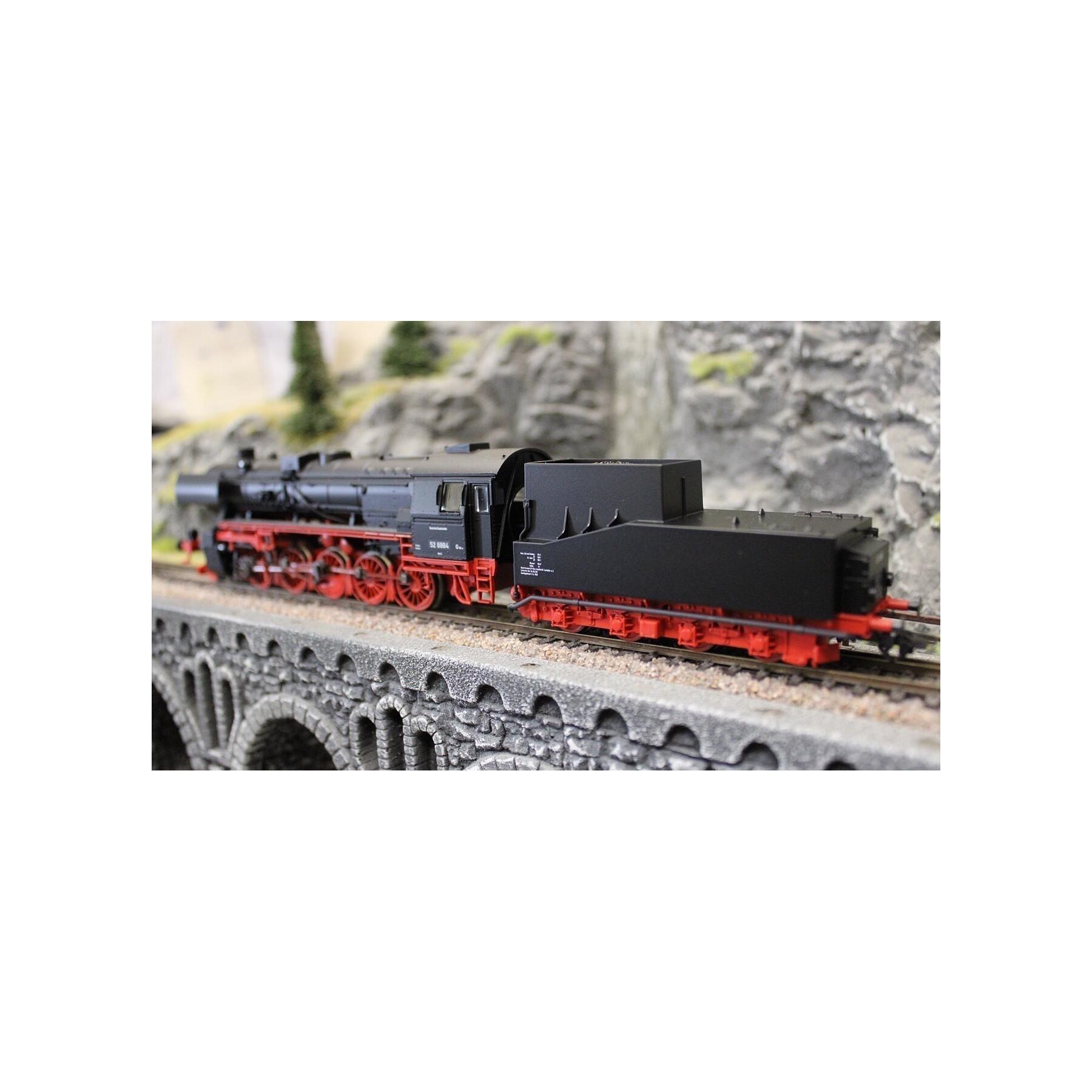 Trix 25535 H0 Dampflokomotive BR 52 DB mit Steifrahmentender - Sound Version