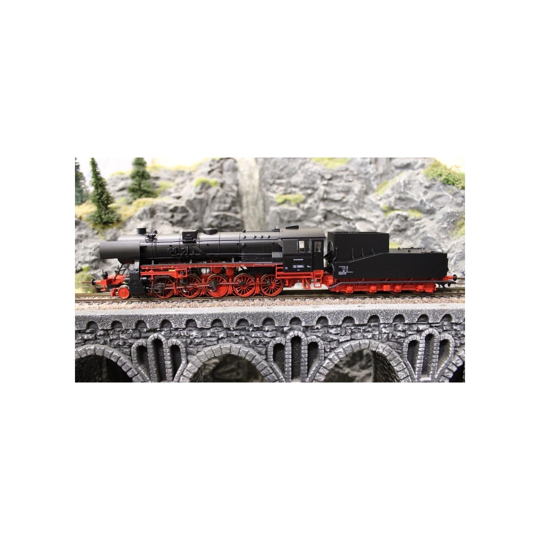 Trix 25535 H0 Dampflokomotive BR 52 DB mit Steifrahmentender - Sound Version