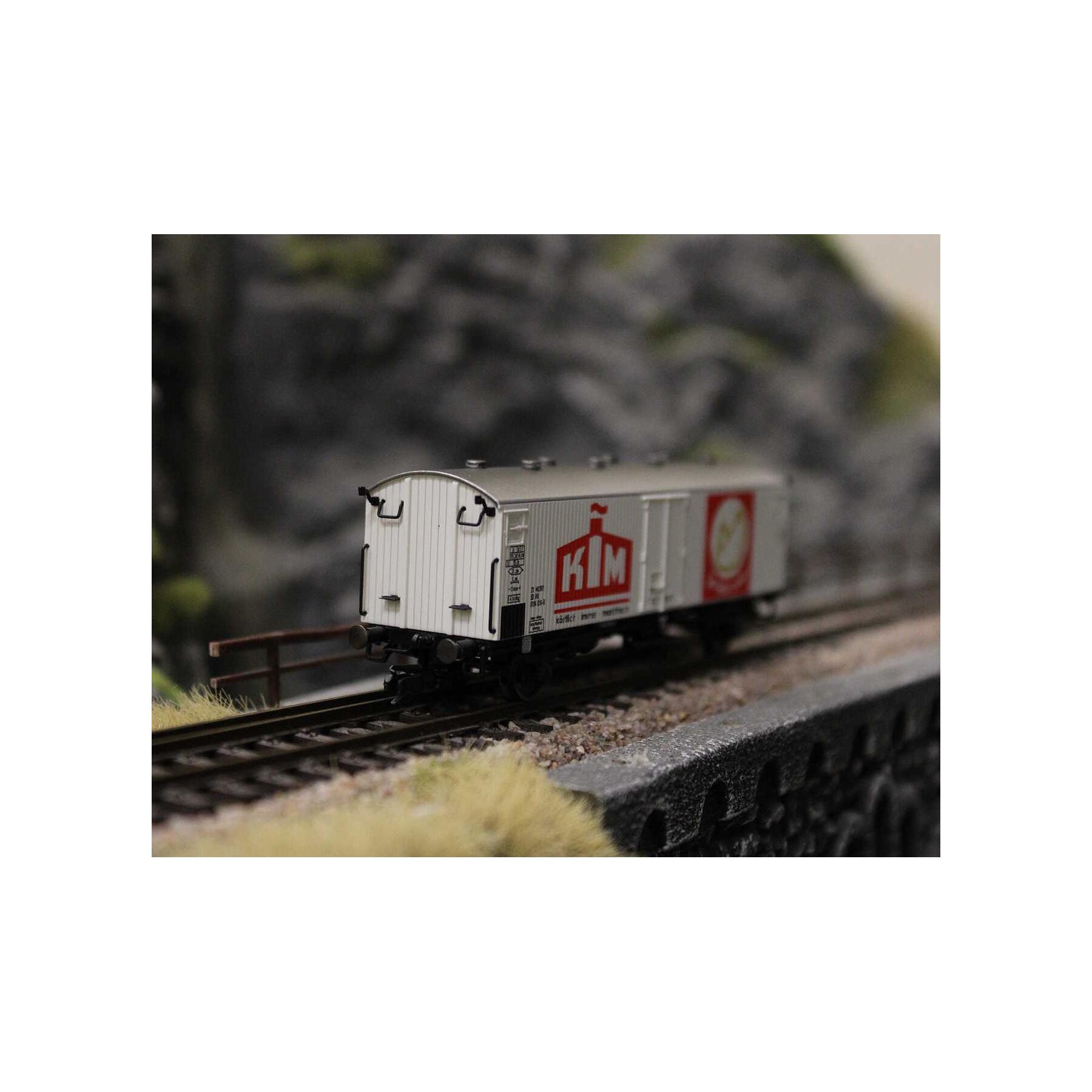 Arnold HN9777 TT Fährbootkühlwagen DR, „KIM Broiler”
