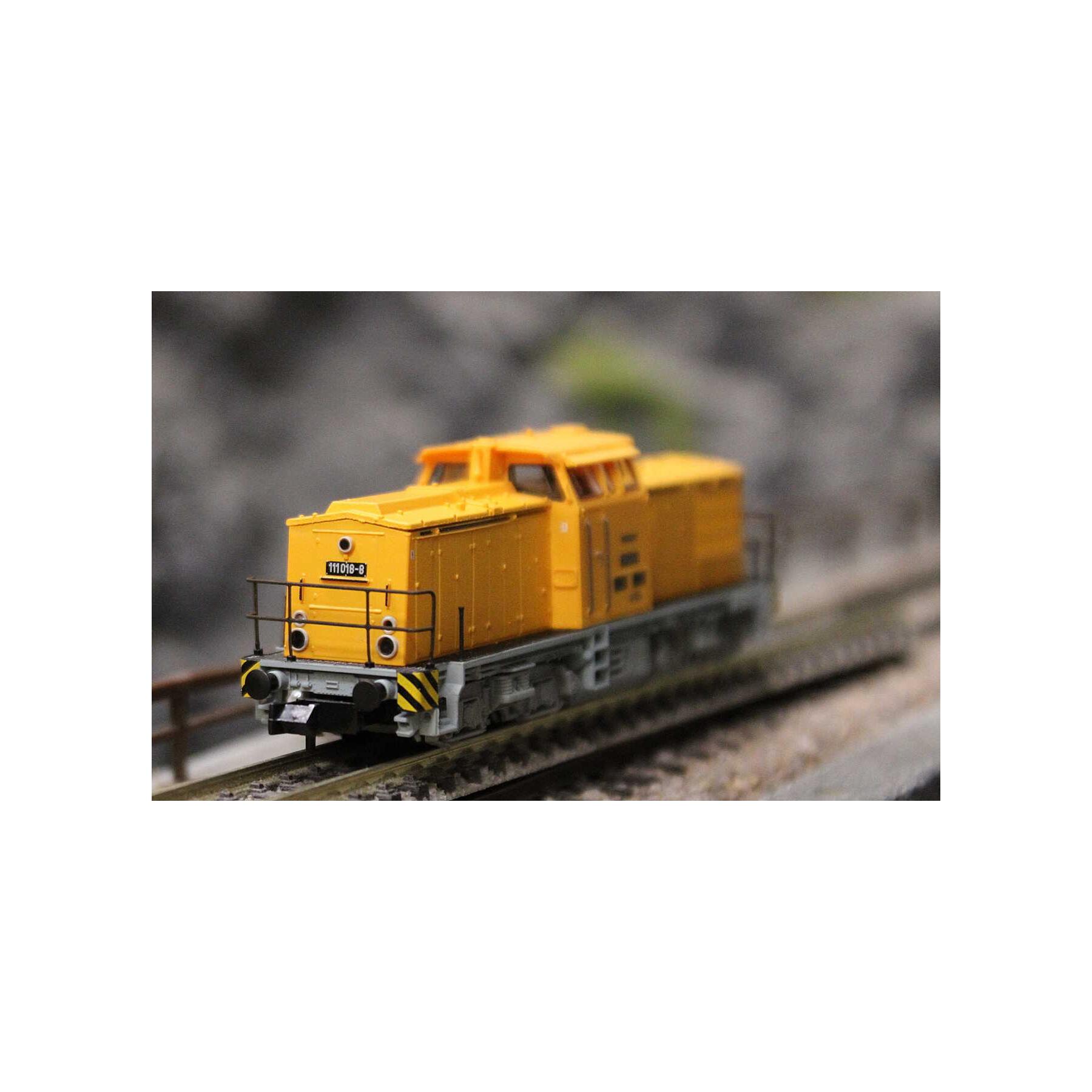 Fleischmann 7360039 N Diesellokomotive BR 111 DR ,Ep IV