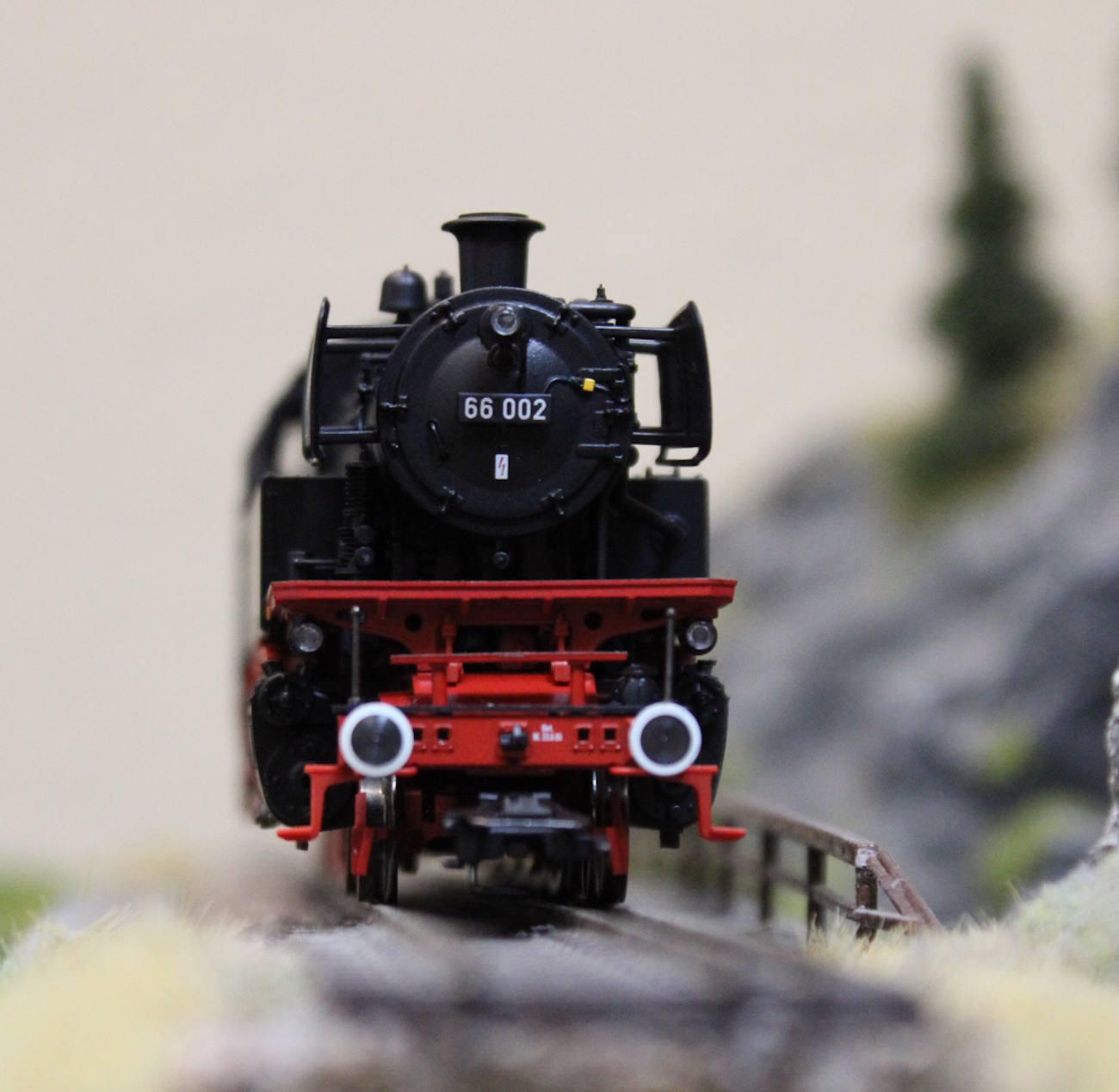 Trix 66002 H0 Dampflokomotive BR 66 002 DB  - Sound Version