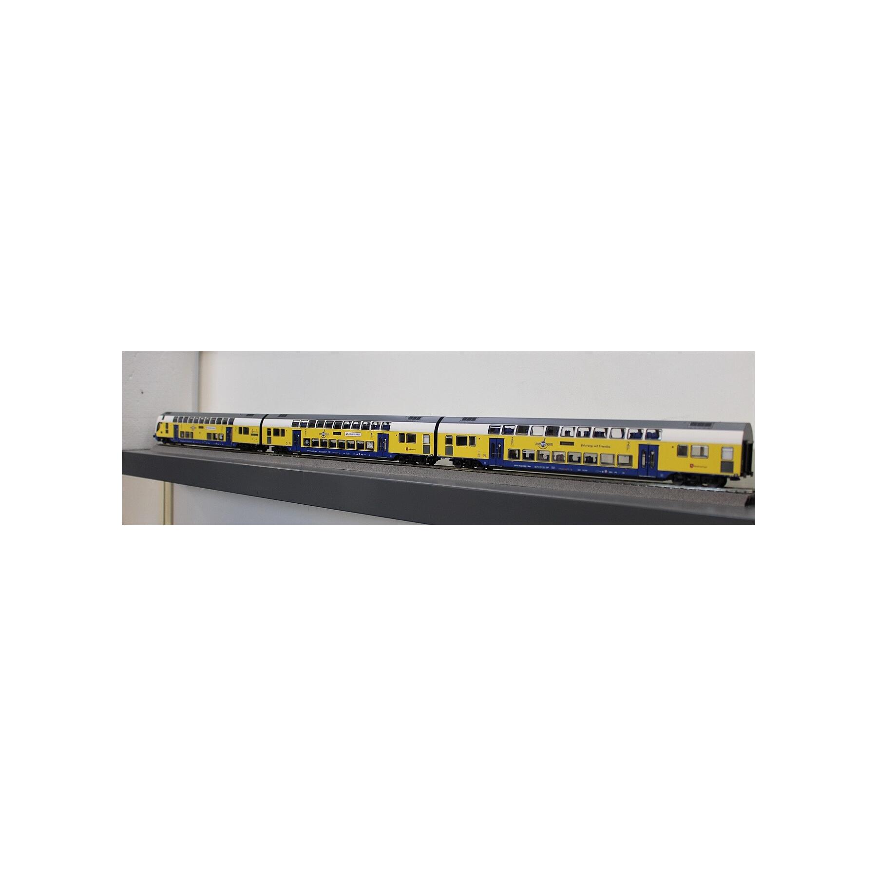 Brawa 44570 H0 Doppelstock-Wagenset Metronom, 3er-Set (RE 3 Hamburg Hbf)