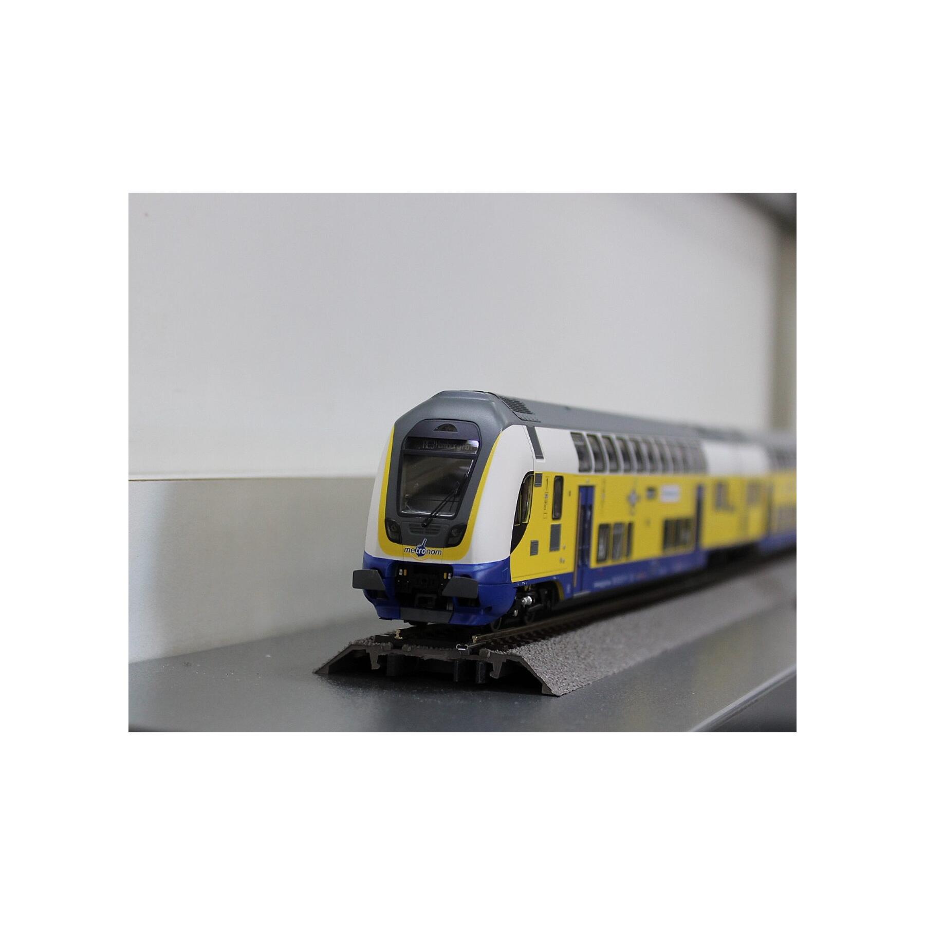 Brawa 44570 H0 Doppelstock-Wagenset Metronom, 3er-Set (RE 3 Hamburg Hbf)