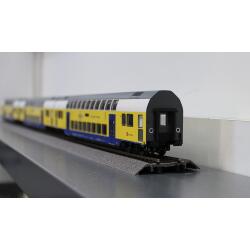 Brawa 44570 H0 Doppelstock-Wagenset Metronom, 3er-Set (RE 3 Hamburg Hbf)