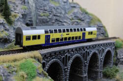 Brawa 44595 H0  Doppelstock-Mittelwagen 2.Klasse Metronom (RE 3 Hamburg Hbf)