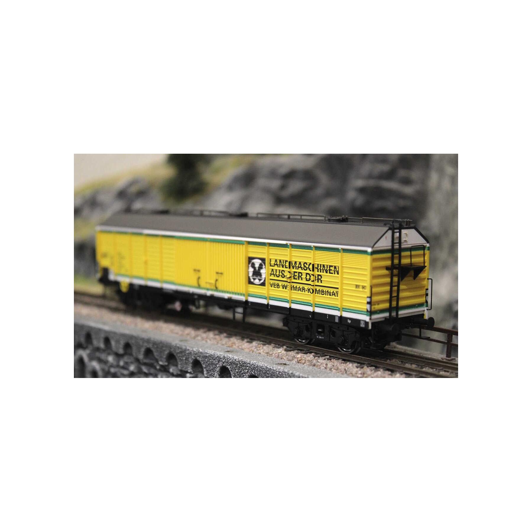 Brawa 50417 H0 Gedeckter Güterwagen Gags-v "VEB WEIMAR-KOMBIAT" DR
