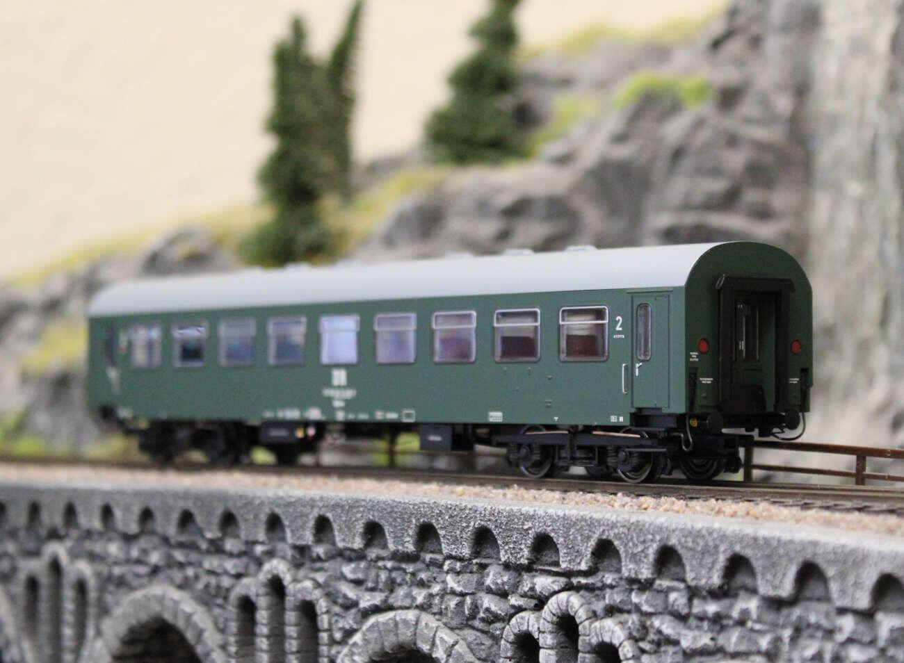 Brawa 51321 H0 Personenwagen 2.Klasse Bghwe DR