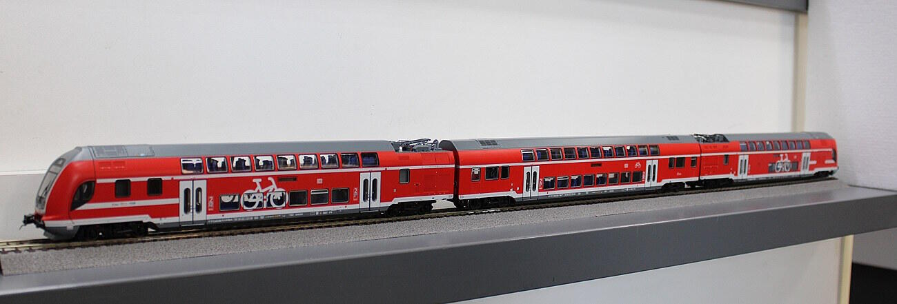 Brawa 70184 H0  TWIDEXX Vario® Doppelstock-Triebzug DB AG, 3er-Set (RE 5 Berlin Südkreuz)