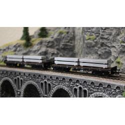 Rivarossi HR6701 H0 2-tlg. Set 4-achs. Rungenwagen der Bauart Rmms DB, schwarze Farbgebung, beladen mit Aluminiumblöcken