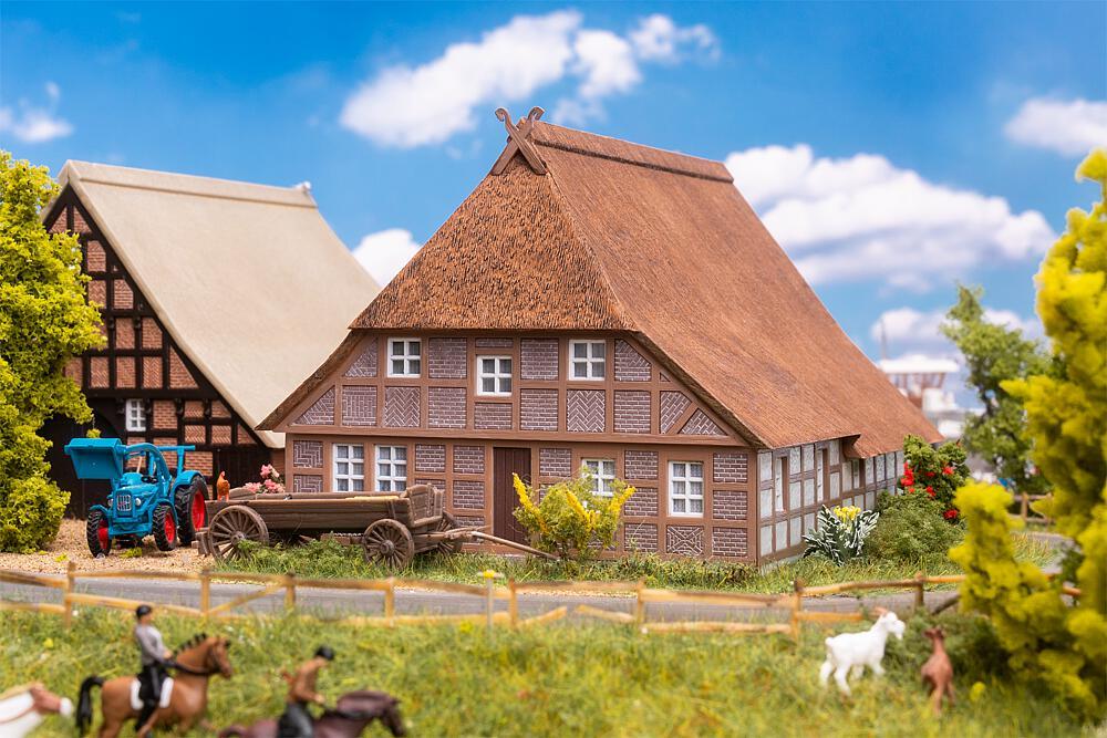 Faller 130674 H0 Norddeutsches Reetdachhaus