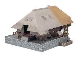 Faller 232010 N Jubiläumsmodell Schwarzwaldhof mit 2 Figuren