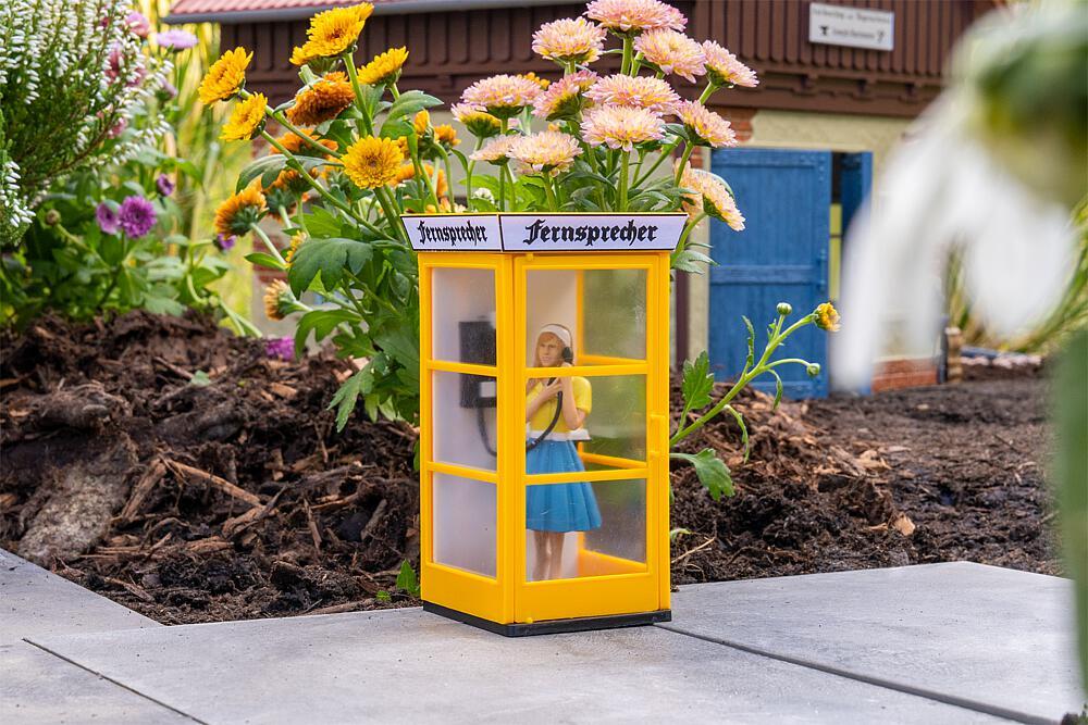 Faller 333231 G Telefonzelle mit Figur