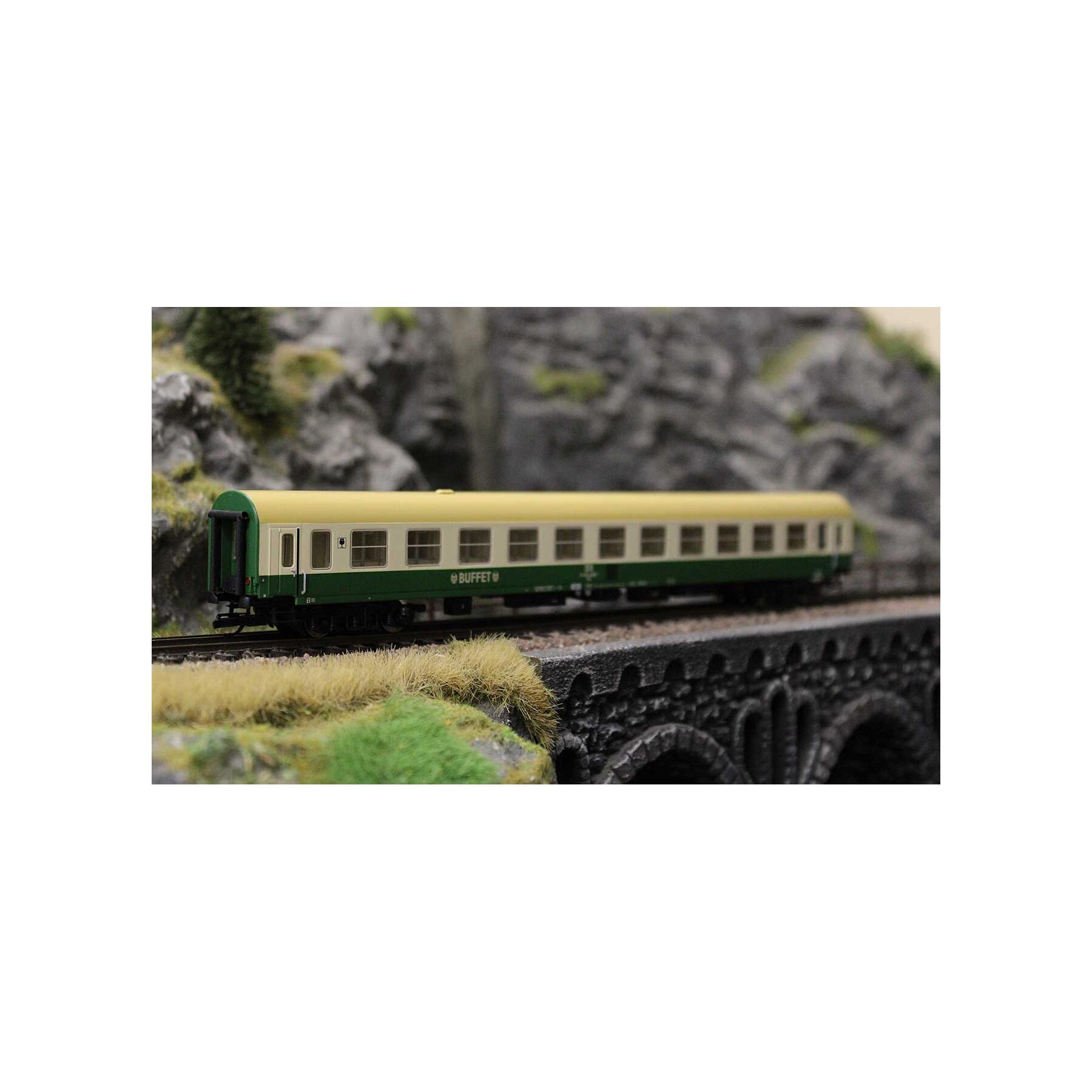 Tillig 01124 TT Reisezugwagenset der DR
