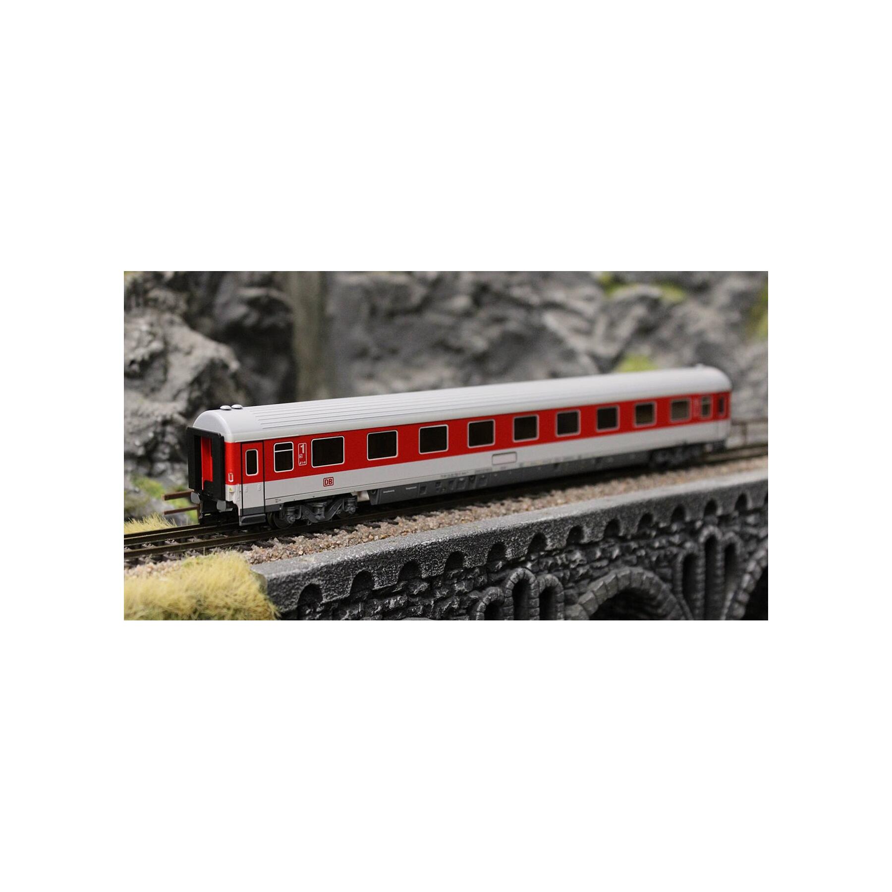 Tillig 16287 TT Reisezugwagen 1.Klasse Avmz 107 der DB AG