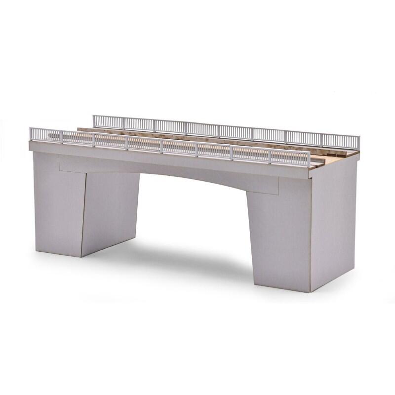 Busch 1099 H0 Bahnüberführung