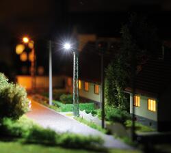 Busch 4186 H0 Gittermastleuchte weiß eckig