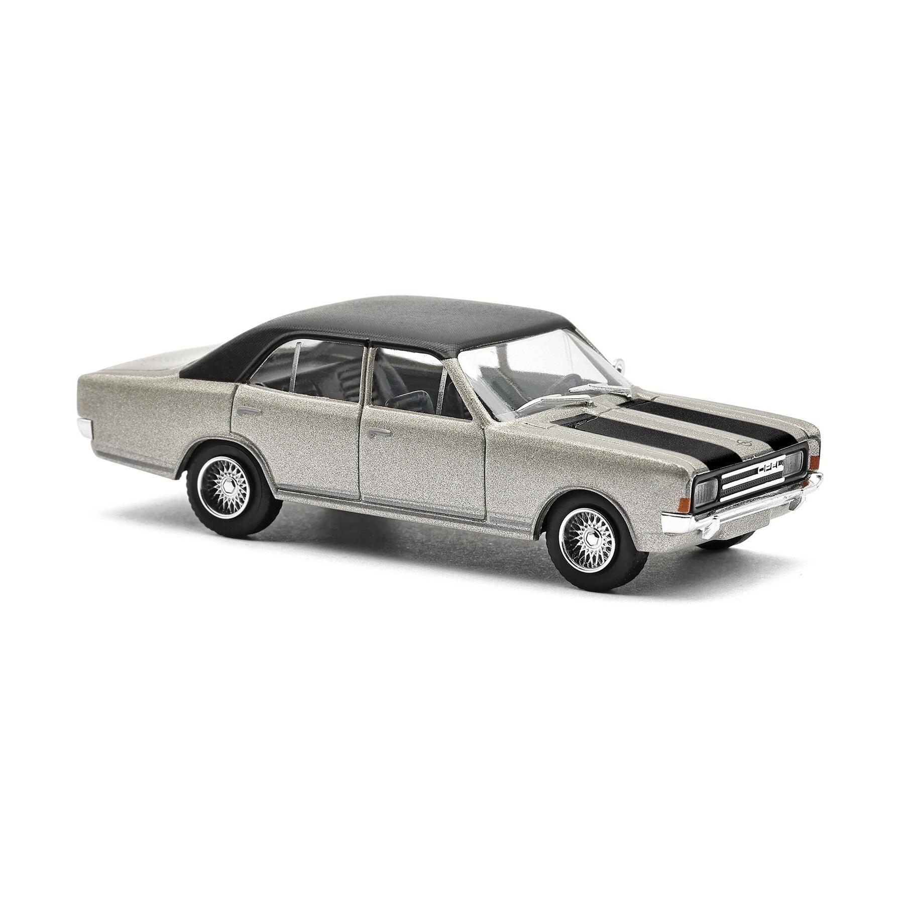Busch 42019 H0 Opel Rekord C, Silber