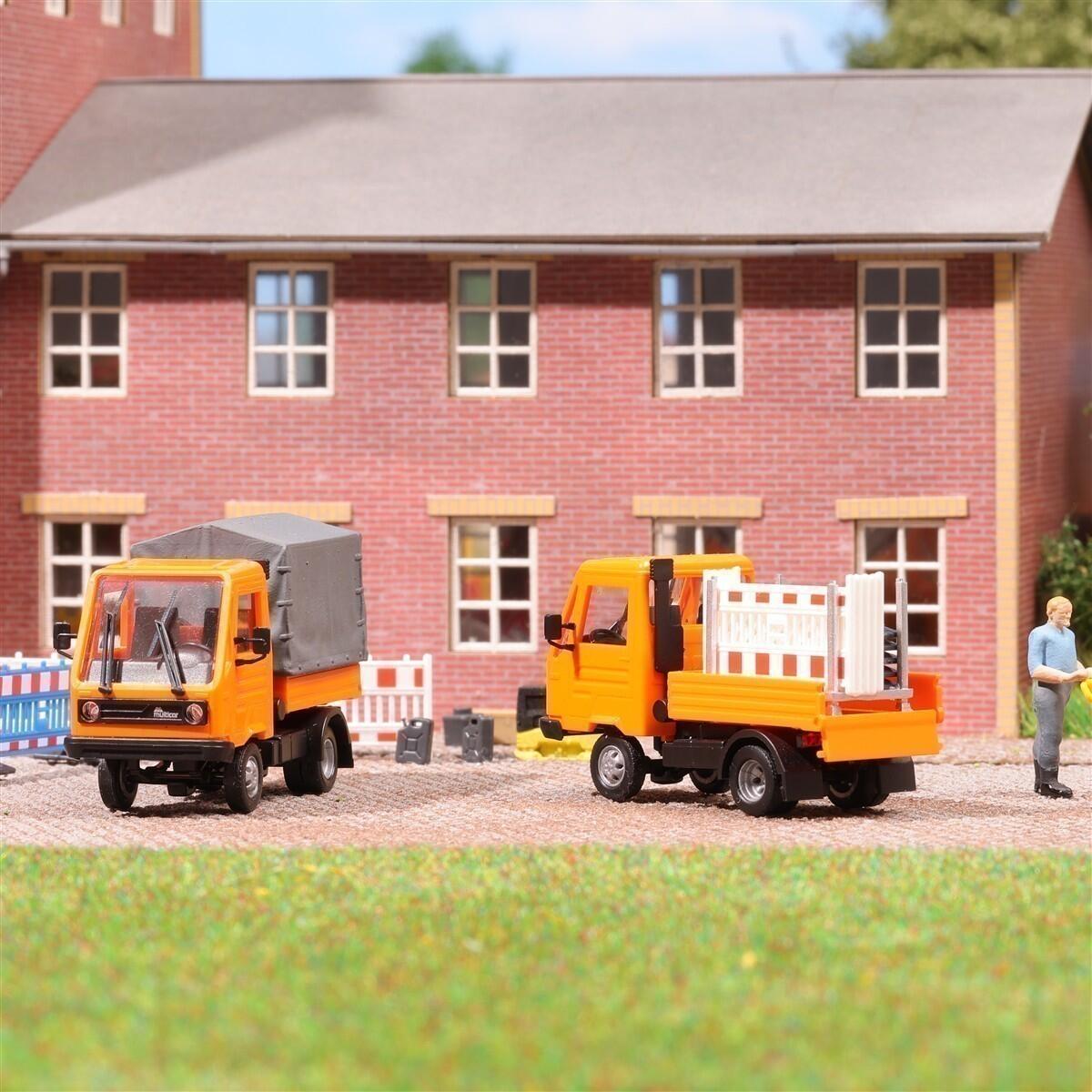 Busch 42253 H0 Multicar M26, Orange