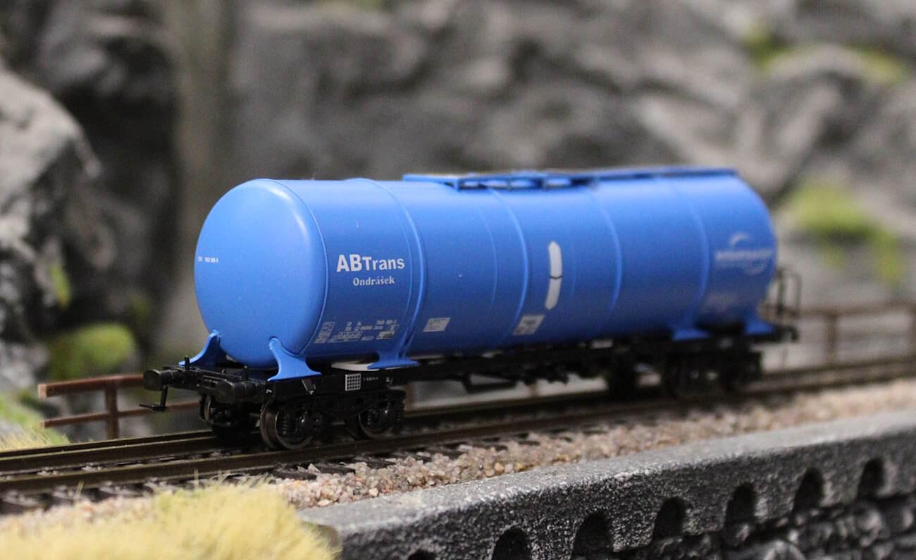 Igra Modell TT 96200079 Kesselwagen Zacns 88 AB Trans Ondrášek - Ep VI