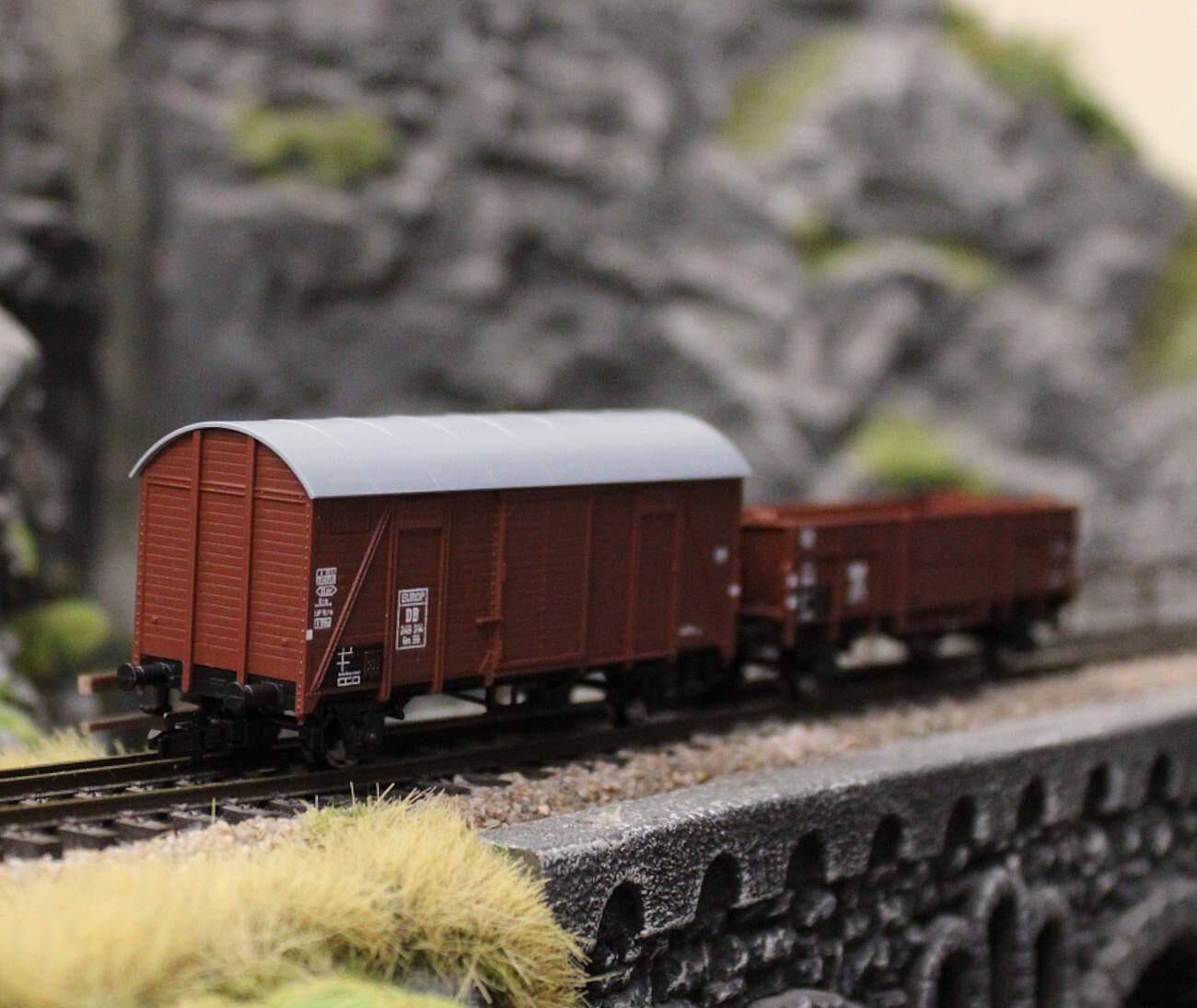 Igra Modell TT 96600002 2er Set Güterwagen M 39 & Ommu 29, EUROP DB, Ep.III