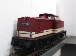 Piko 37145-1 G Diesellokomotive V100 DR Ep III mit R/C Controller & Netzteil-Set