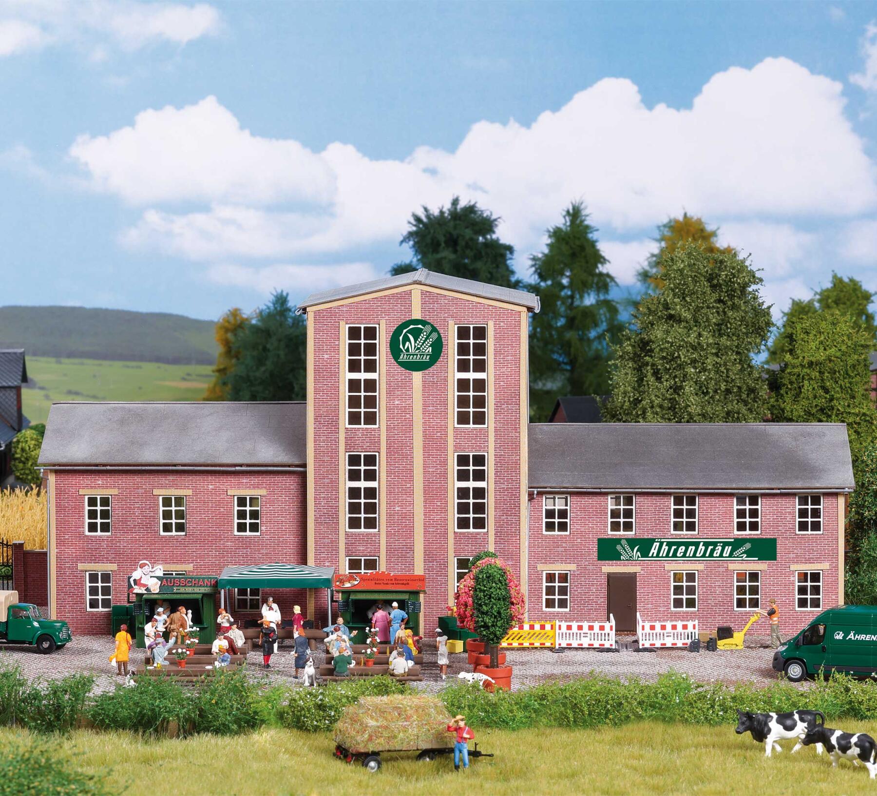 Busch 1973 H0 Produktionsgebäude