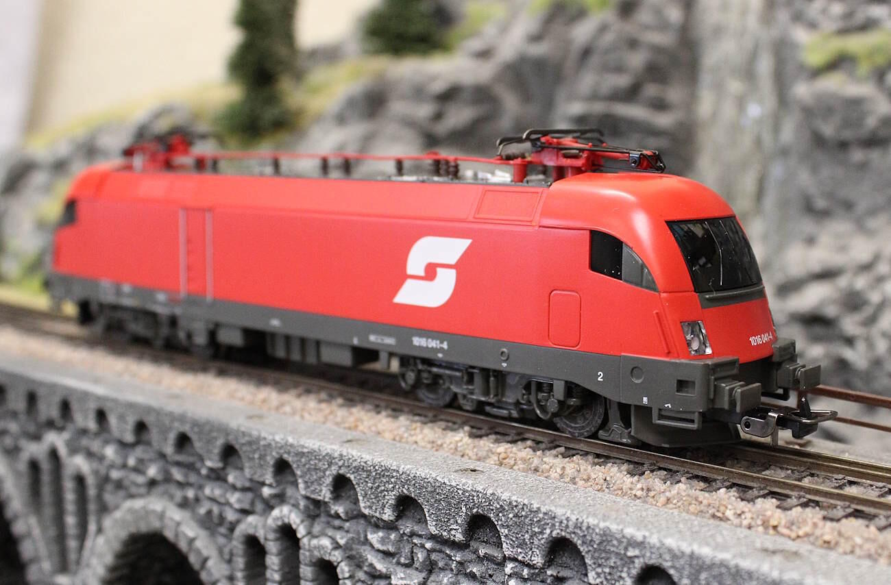 Piko Elektrolokomotive  Rh 1016 ÖBB Epoche V - Neu