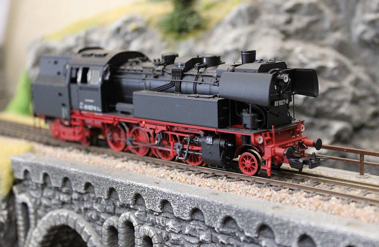 Piko 50630 Tenderlokomotive BR 83 DR - OVP - mit Decoder