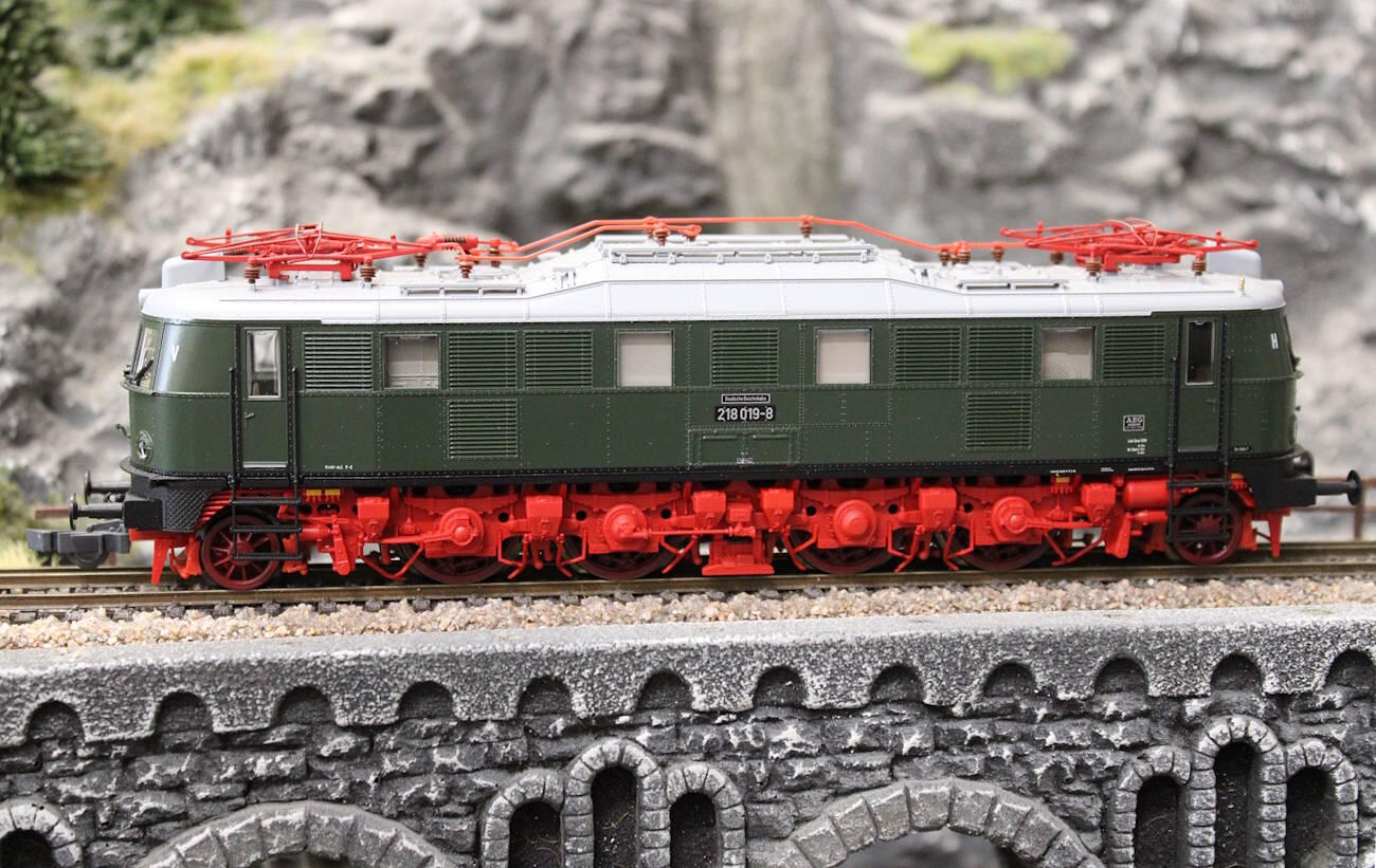 Piko 51862 Elektrolokomotive BR 218 DR - OVP - mit Decoder