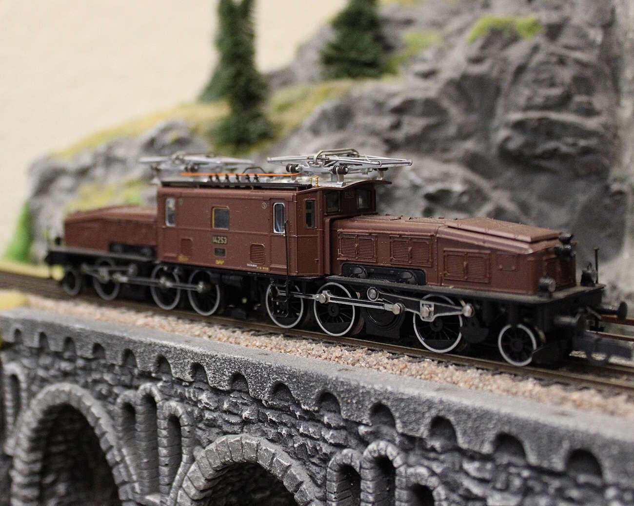 Roco 63533 H0 ++ E-Lok Ce 6/8 Museums Krokodil der SBB + digital  - OVP