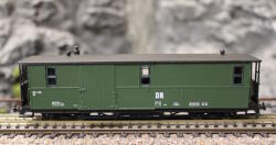 PMT / Technomodell 5-3413 4-achsiger Zugführerwagen der DR