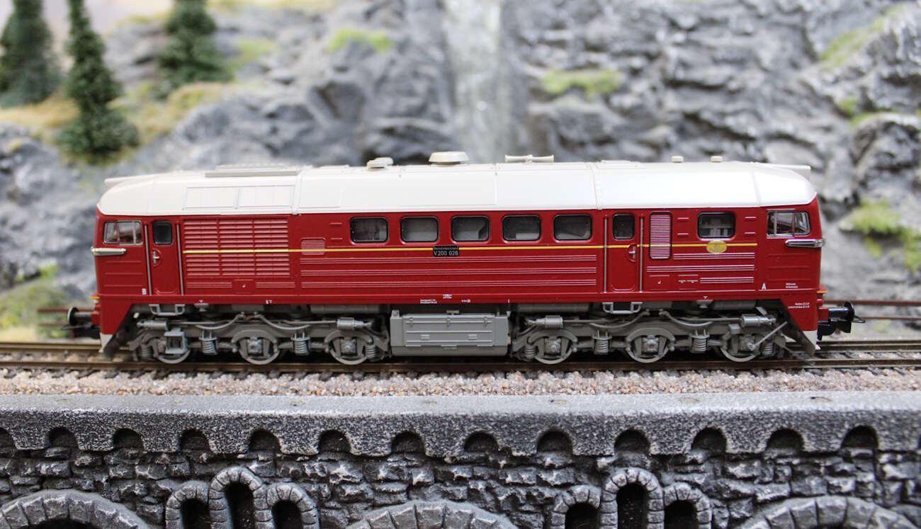 Piko 52800 Diesellokomotive BR V200 DR Spur H0 - OVP - mit Sound