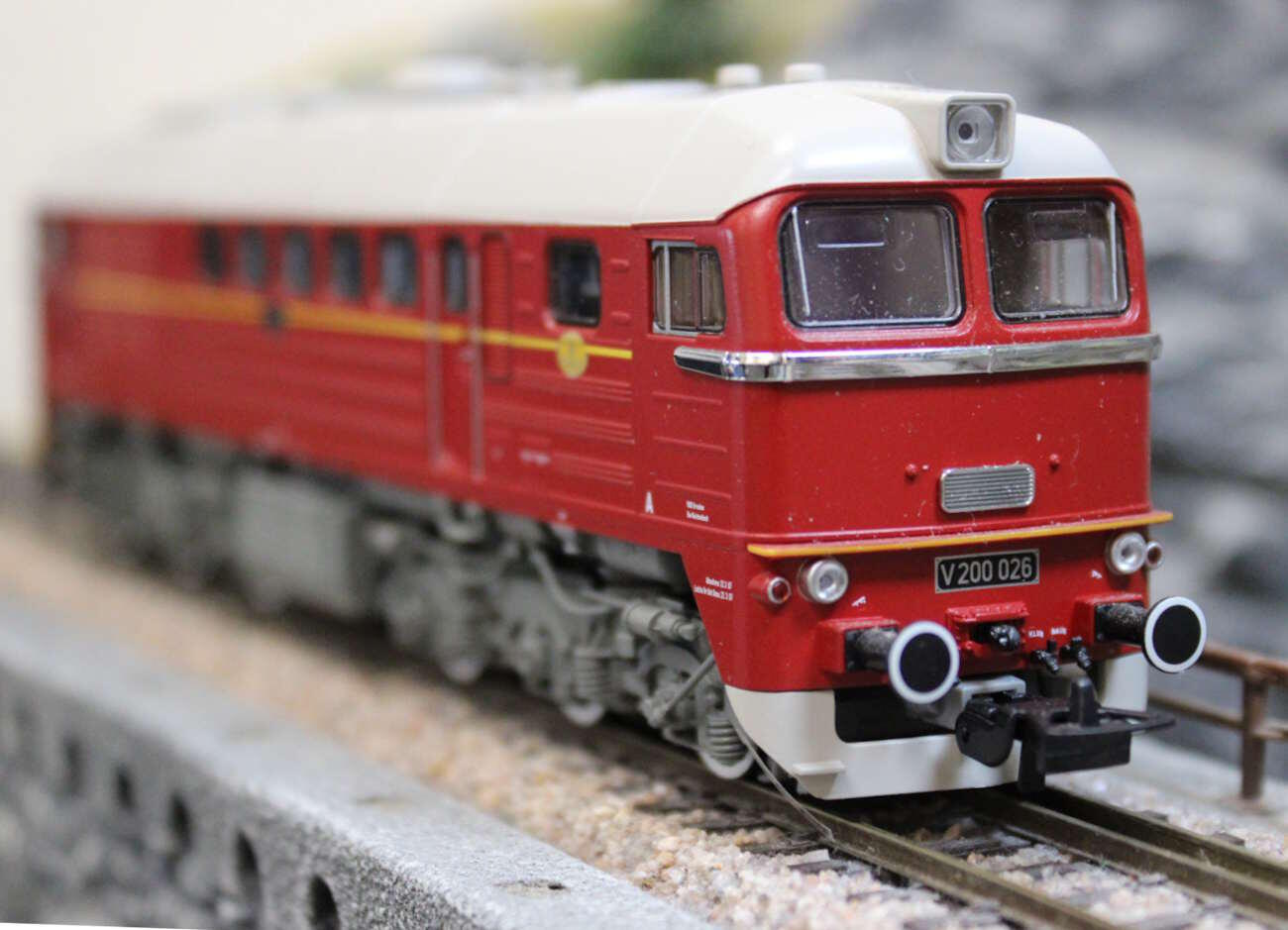 Piko 52800 Diesellokomotive BR V200 DR Spur H0 - OVP - mit Sound