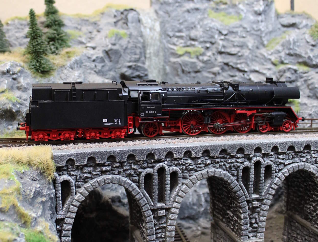 Roco 72205 Schnellzugdampflok BR 03 0058-2 Reko DR  - Spur H0 - Sound