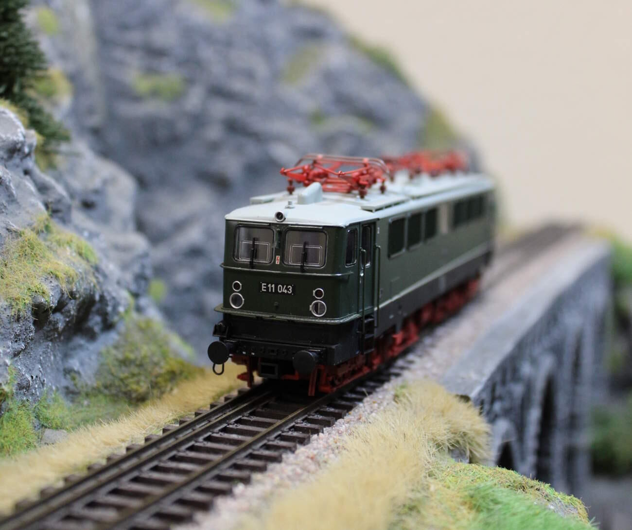 Brawa 43090 Elektrolokomotive E 11 043 DR - Digital , mit Decoder