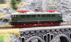 Brawa 43090 Elektrolokomotive E 11 043 DR - Digital , mit Decoder