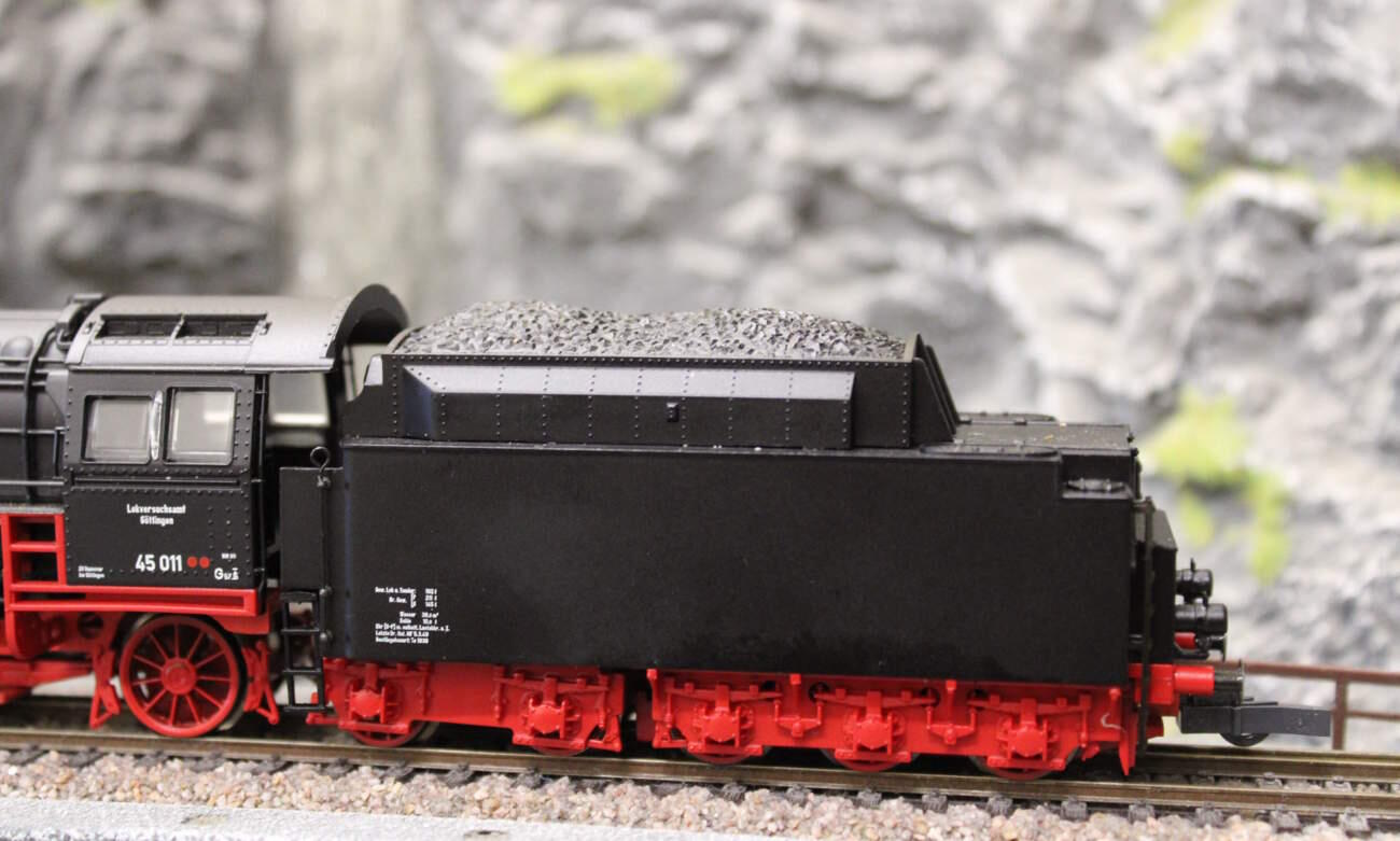 Liliput 104501 Schlepptenderlokomotive BR 45 011 DB - OVP  -Ep III - Spur H0 - Digital
