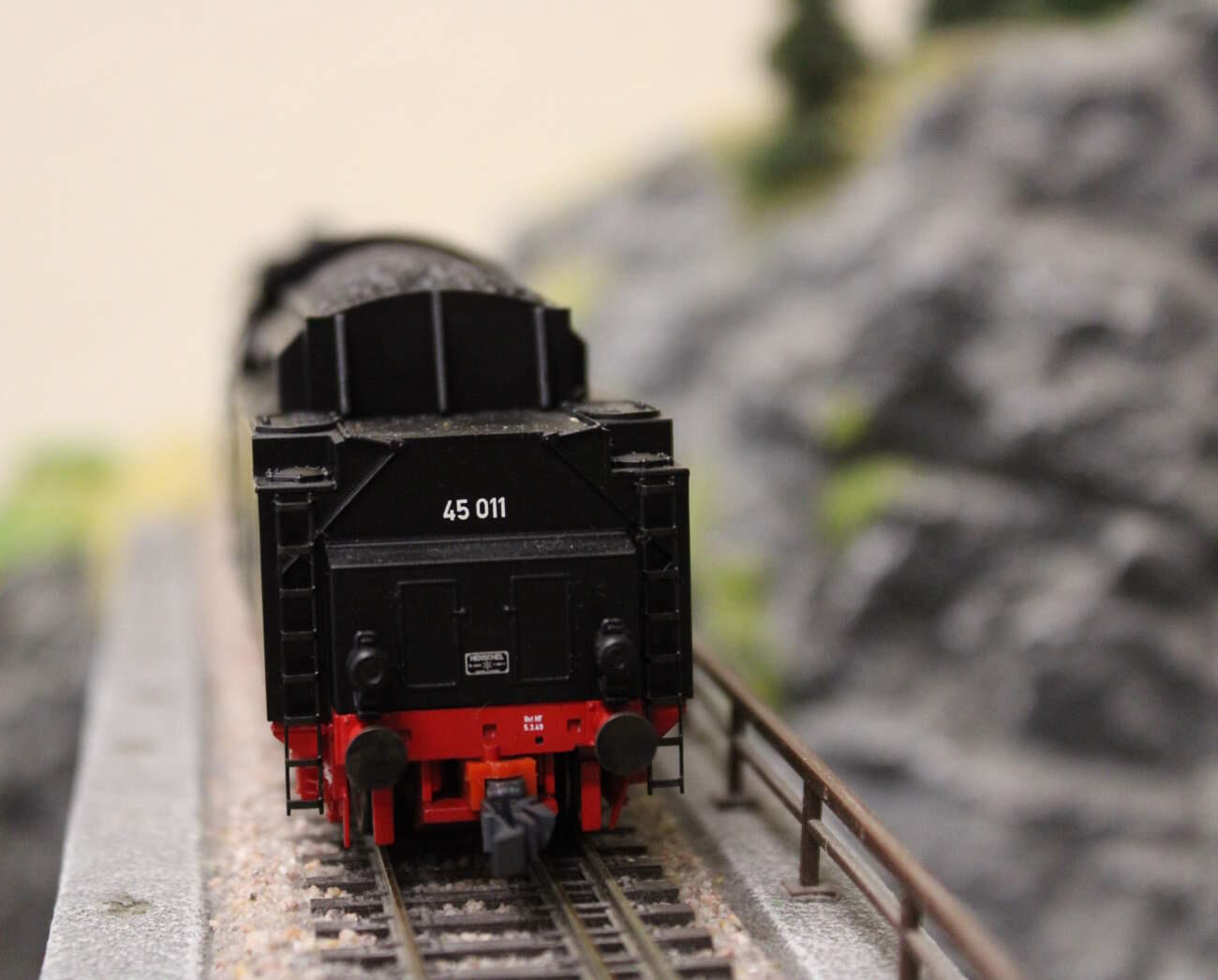 Liliput 104501 Schlepptenderlokomotive BR 45 011 DB - OVP  -Ep III - Spur H0 - Digital
