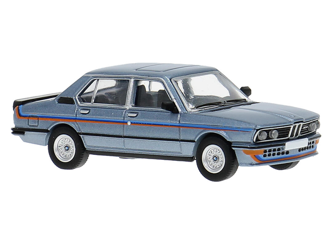 Brekina PCX871606 H0 BMW M535i (E12), hellblau metallic