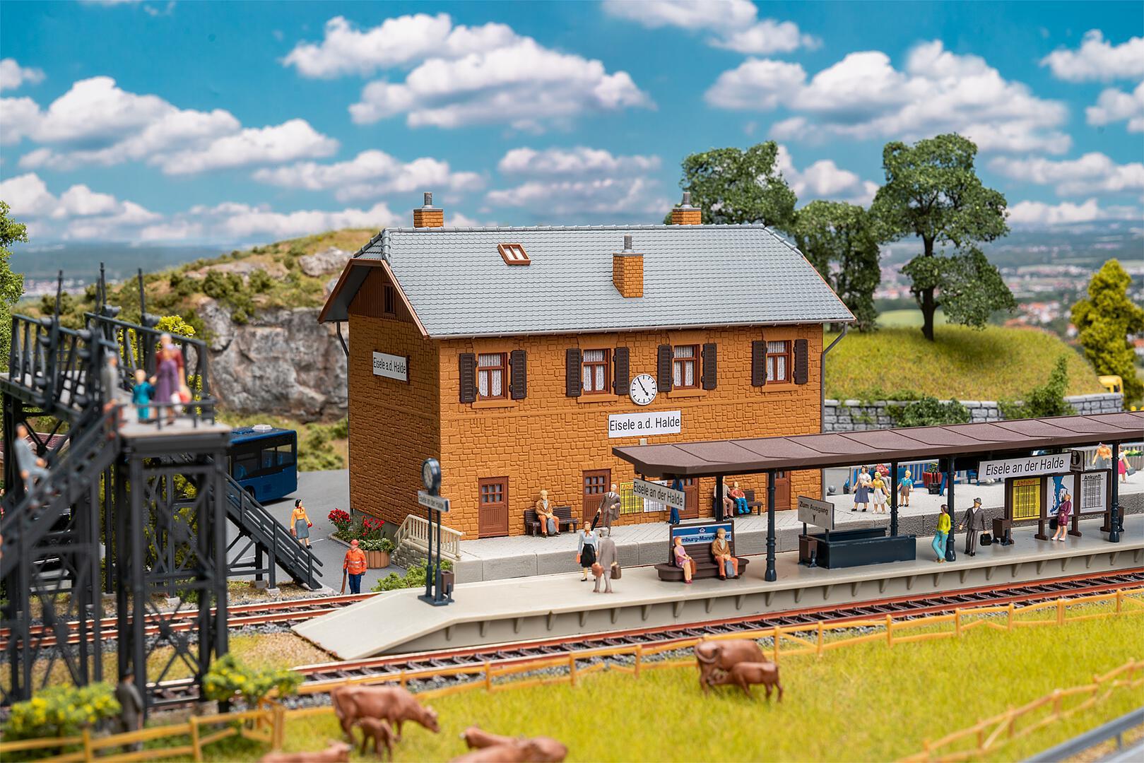 Faller 190095 Set Bahnhof Eisele an der Halde